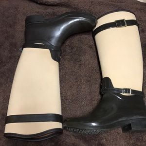 Hunter rain boots